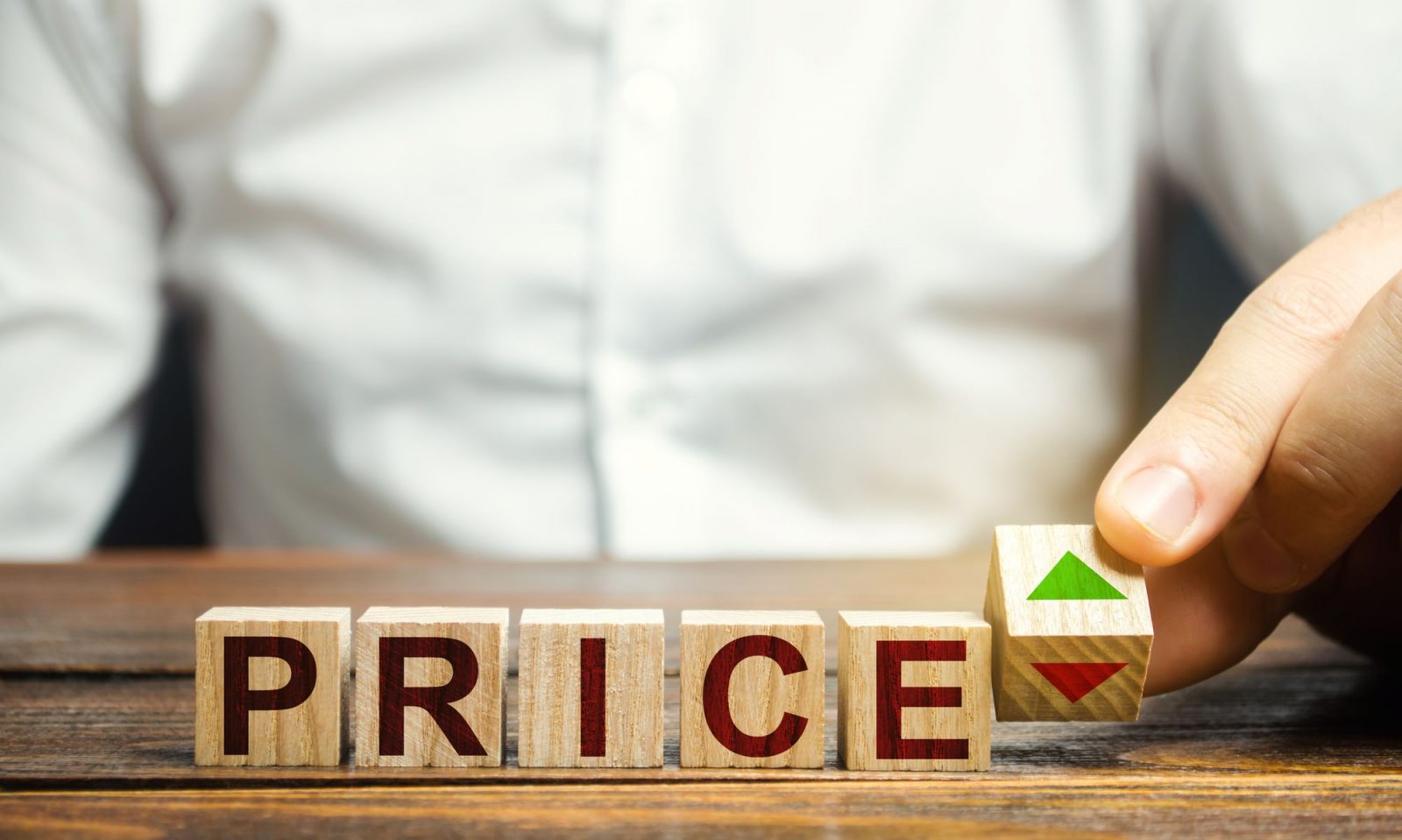 How often does the price of Pepe Coin change